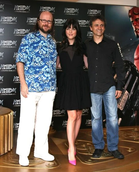 Santiago Segura, Selma Blair y José Mota en hellboy-ii-el-ejercito-dorado (Photocall Madrid (Agosto 2008))