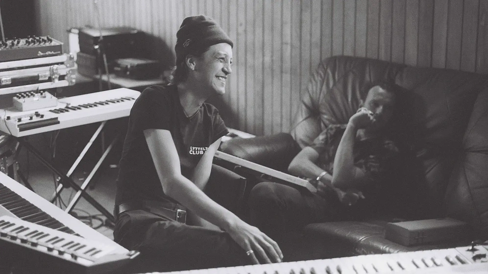 Marlon Williams en Marlon William: Two Worlds