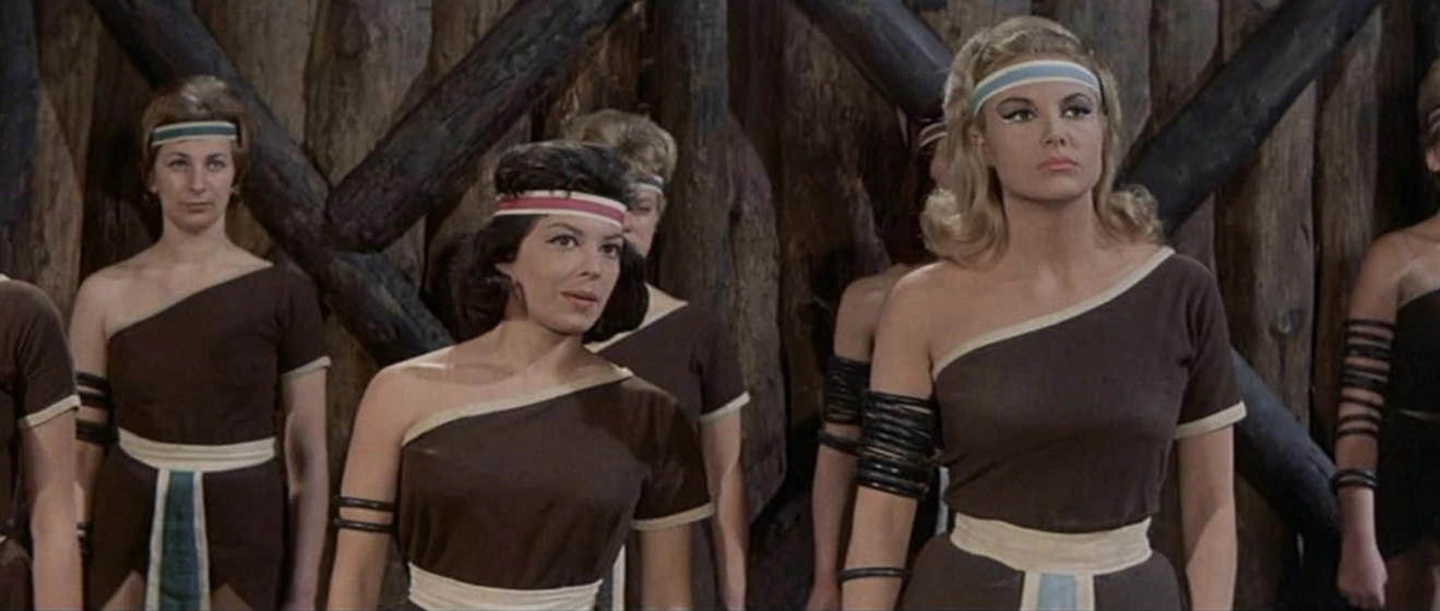 Susy Andersen y Carla Foscari en las-gladiadoras