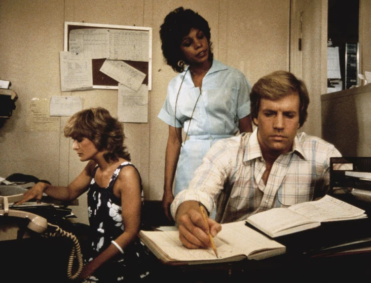 Jameson Parker, Lynne Moody y Season Hubley en misterio-en-el-caribe
