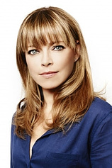 picture of actor Sarah Alexander