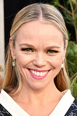 picture of actor Lauren Bowles