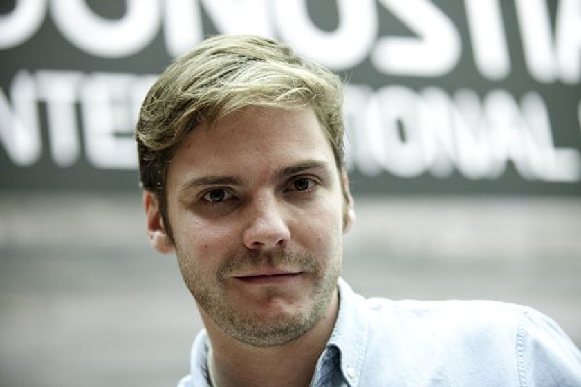 Daniel Brühl en Intruders (Photocall en San Sebastian. Septiembre 2011)