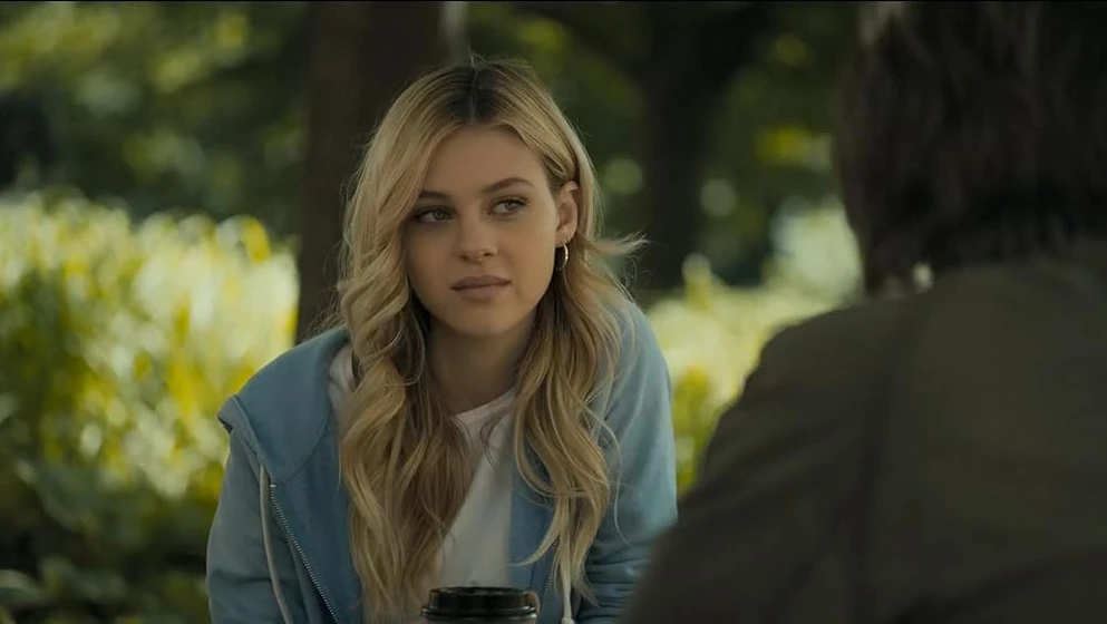 Nicola Peltz en our-house