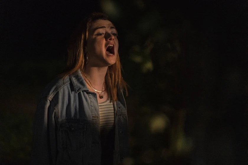 Maisie Williams en the-owners-los-propietarios