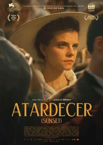 Imagen de atardecer (Cartel español)
