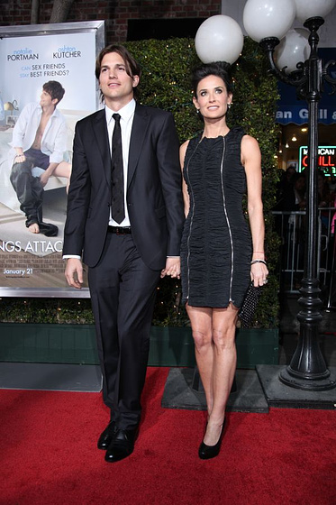 Ashton Kutcher y Demi Moore en Sin Compromiso (Premiere en Los Ángeles. Enero 2011)