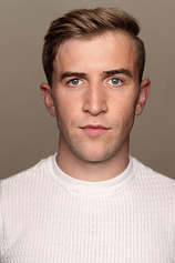 picture of actor Callum Scott Howells