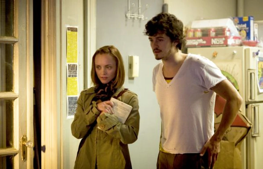 Christina Ricci y Orlando Bloom en new-york-i-love-you