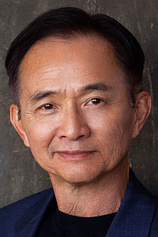 picture of actor Dennis Dun