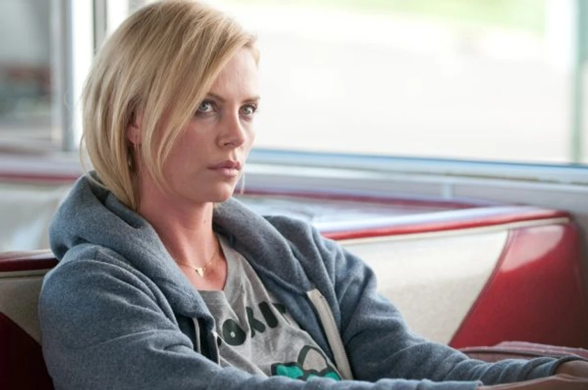 Charlize Theron en Young Adult
