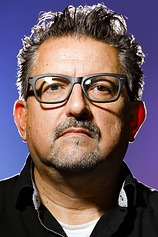 photo of person Lalo Alcaraz