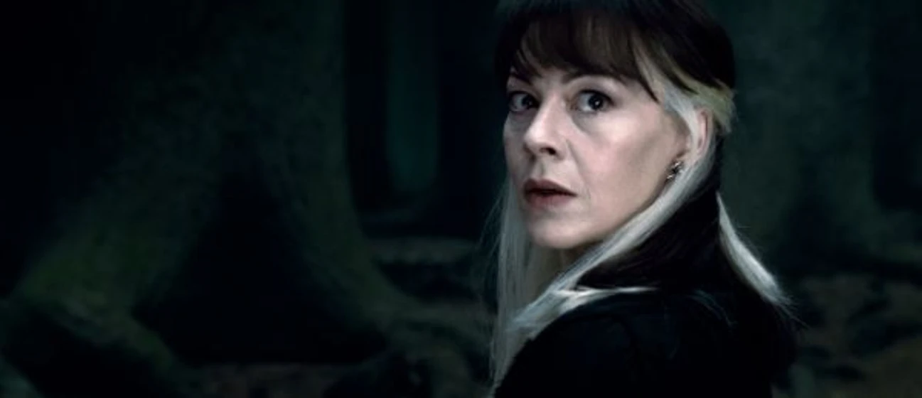 Helen McCrory en harry-potter-y-las-reliquias-de-la-muerte-segunda-parte