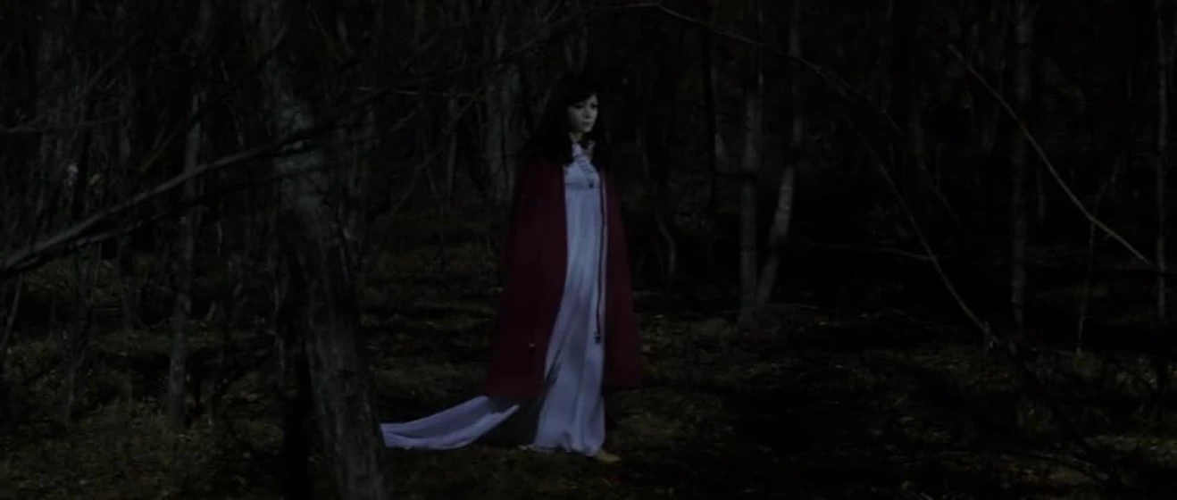 Sanae Emi en el-lago-de-dracula