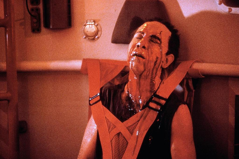 Miguel Ferrer en Profundidad Seis