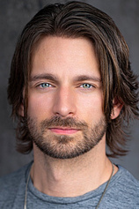 picture of actor Derek Yates