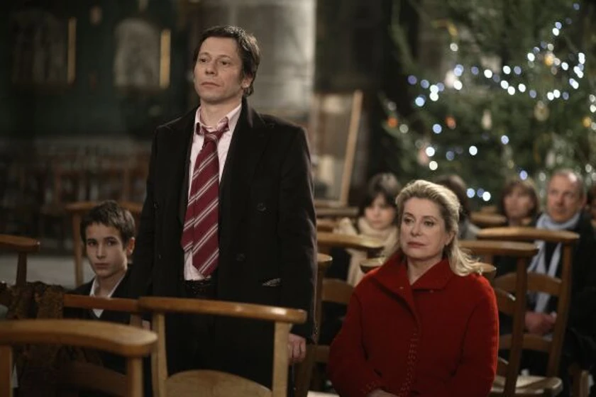 Catherine Deneuve y Mathieu Amalric en un-cuento-de-navidad-2008