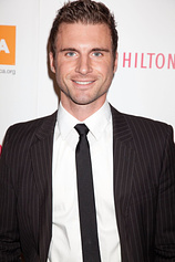 picture of actor Aaron Milo