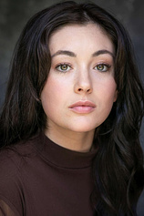 picture of actor Madeleine Adams