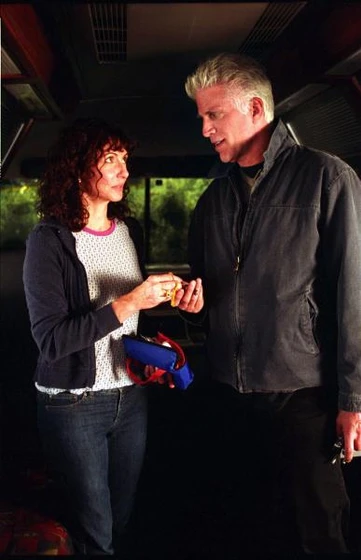 Mary Steenburgen y Ted Danson en sobrevivir-al-amor