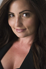 picture of actor Laurie Love
