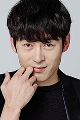picture of actor Park Hyoung-soo