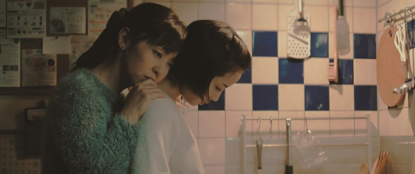 Yuki Saito y Suzu Hirose en El Tercer asesinato