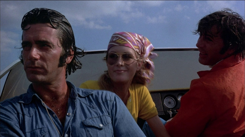 Sam Elliott, Adam Roarke y Joan Van Ark en Frogs (Ranas)
