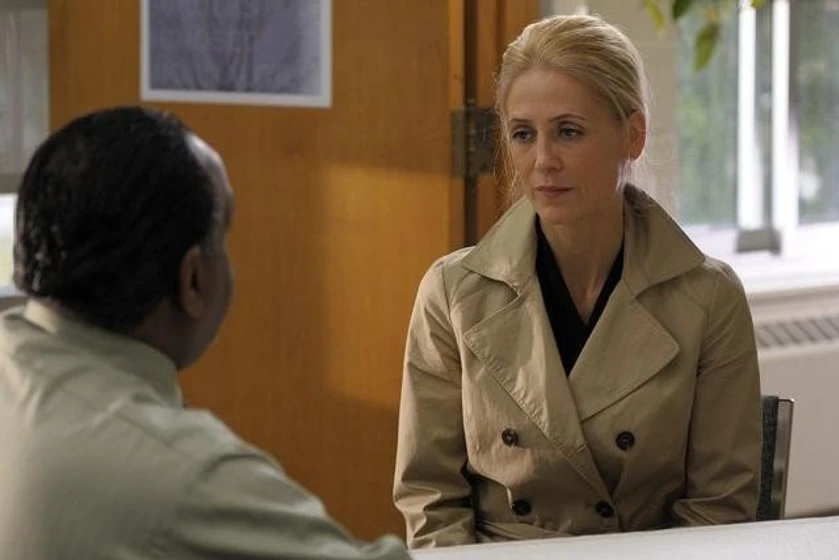 Kelly Rowan en Acoso en la red social