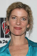 picture of actor Lisa Owen