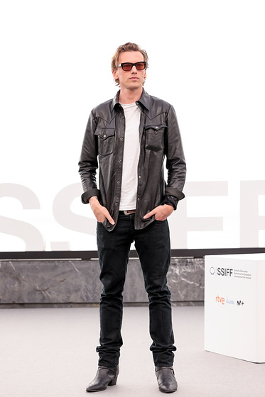 Jamie Campbell Bower en Emmanuelle (Festival de San Sebastián. Septiembre 2024)