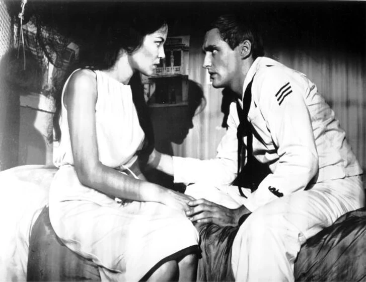 Dennis Hopper en night-tide