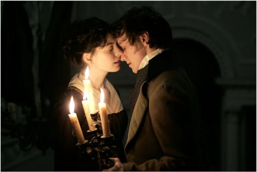 Anne Hathaway y James McAvoy en La Joven Jane Austen