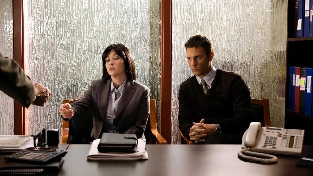 Shannen Doherty en encuentro-con-el-peligro