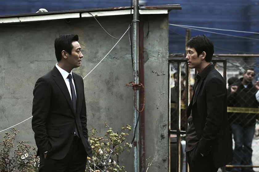 Woo-sung Jung y Ju Ji-hoon en asura-the-city-of-madness