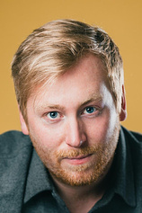 picture of actor Taylor Olson