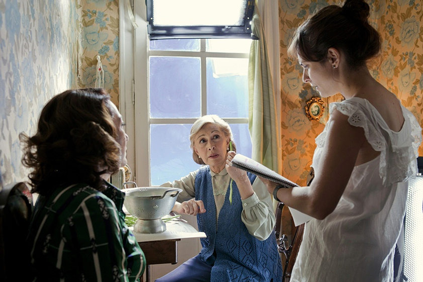 Cristina Rota, Paula Ortiz y Luisa Gavasa en De tu ventana a la mía