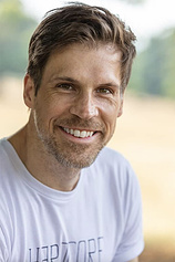 picture of actor Giles Alderson