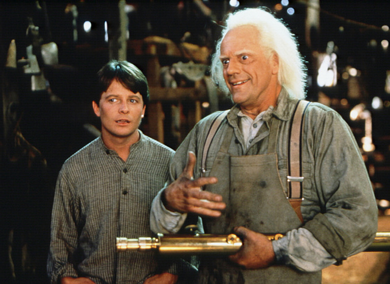 Michael J. Fox y Christopher Lloyd [I] en Regreso al Futuro