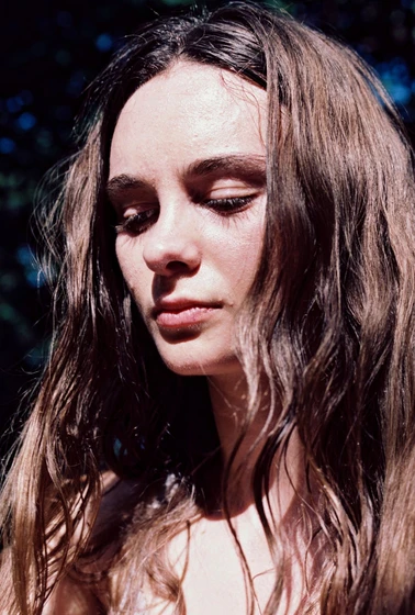 Saura Lightfoot Leon en los-excesos