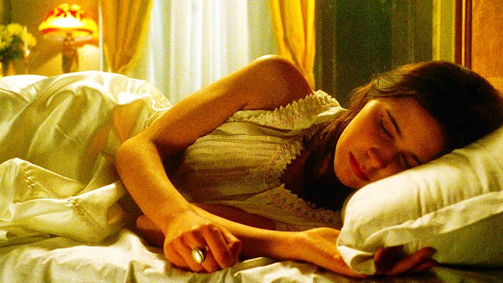 Kirsten Cerre en vampire-journals