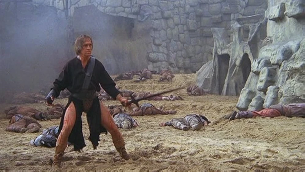 David Carradine en el-guerrero-y-la-hechicera