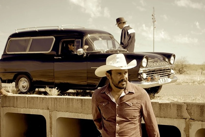 Aaron Pedersen en Mystery Road