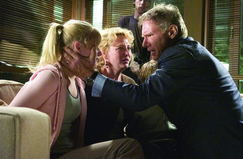 Harrison Ford [I] y Virginia Madsen en Firewall