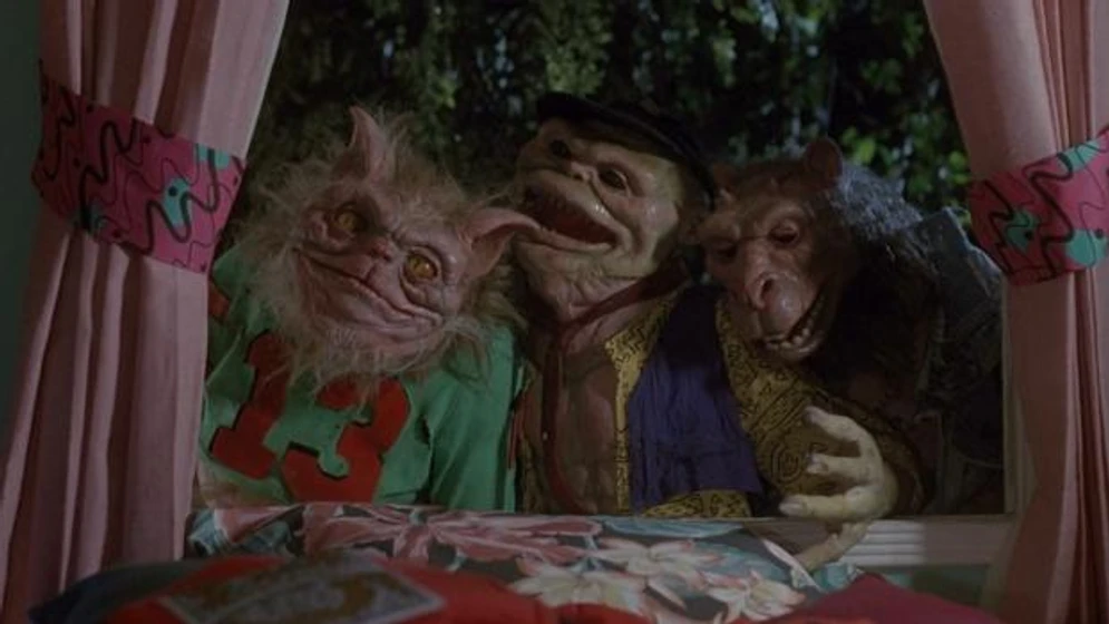 Imagen de ghoulies-iii-los-ghoulies-van-a-la-universidad