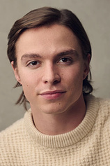 picture of actor Nicholas Alexander Chavez