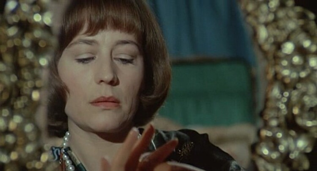 Annie Girardot en Amor en Rebeldía