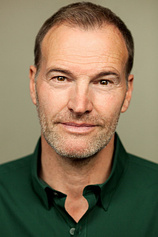 picture of actor Robert Purdy