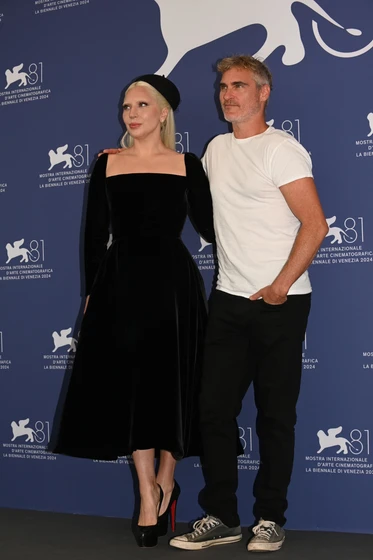 Joaquin Phoenix y Lady Gaga en joker-folie-a-deux (Festival de Venezia. Septiembre 2024)