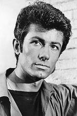 photo of person George Chakiris